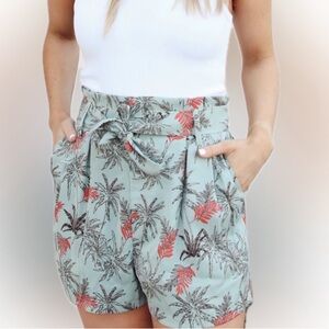 Bishop + Young Serafina Shorts size large tropical print